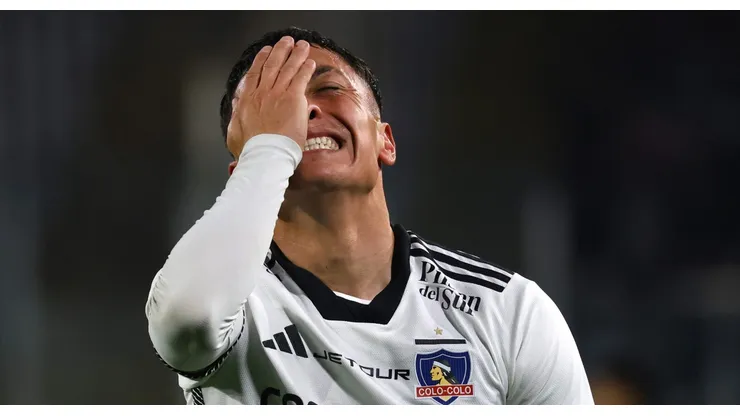Un nuevo dolor de cabeza sumaría Jorge Almirón y Colo Colo.