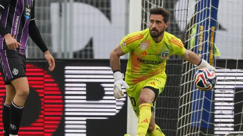 Problemas en el arco de Colo Colo tras la lesión de Fernando De Paul (Foto: Andres Pina/Photosport)