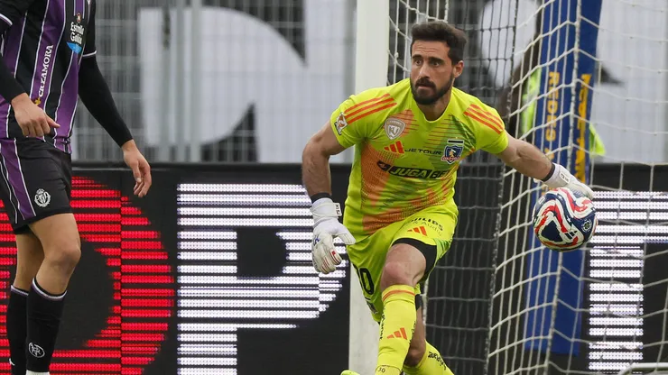 Problemas en el arco de Colo Colo tras la lesión de Fernando De Paul (Foto: Andres Pina/Photosport)