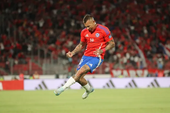 Vargas jugaría en Audax Italiano | Foto: Photosport