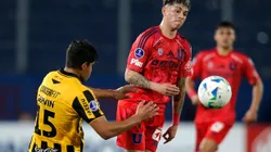 Universidad de Chile perdió ante Guaraní, pero avanzó a octavos de final de la Copa LIbertadores.