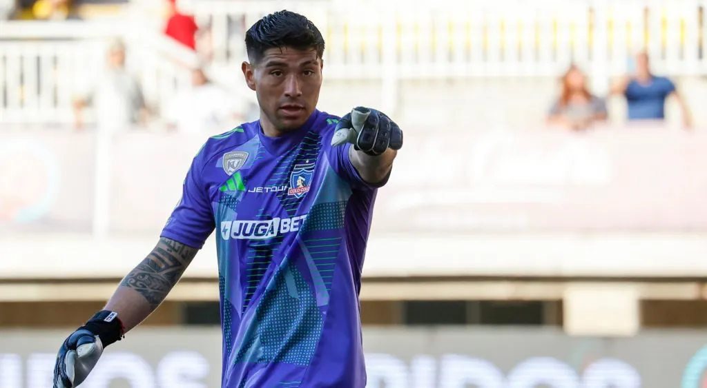 Este miércoles se define el futuro de Brayan Cortés en Colo Colo. (Foto: Photosport)
