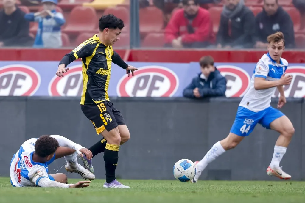 Cristián Zavala ingresó a los 46 minutos y dio una asistencia en la goleada de Coquimbo Unido por 3-0 ante U. Católica. (Foto: Pepe Alvújar/Photosport)