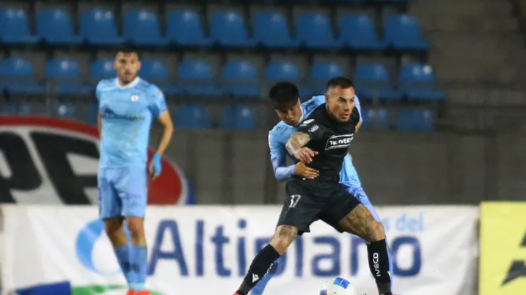 Audax Italiano cayó sorpresivamente en el debut de Eduardo Vargas ante Deportes Iquique. Alex Diaz/Photosport