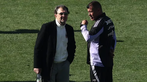 Aníbal Mosa respondió por la posibilidad de refuerzos en Colo Colo.