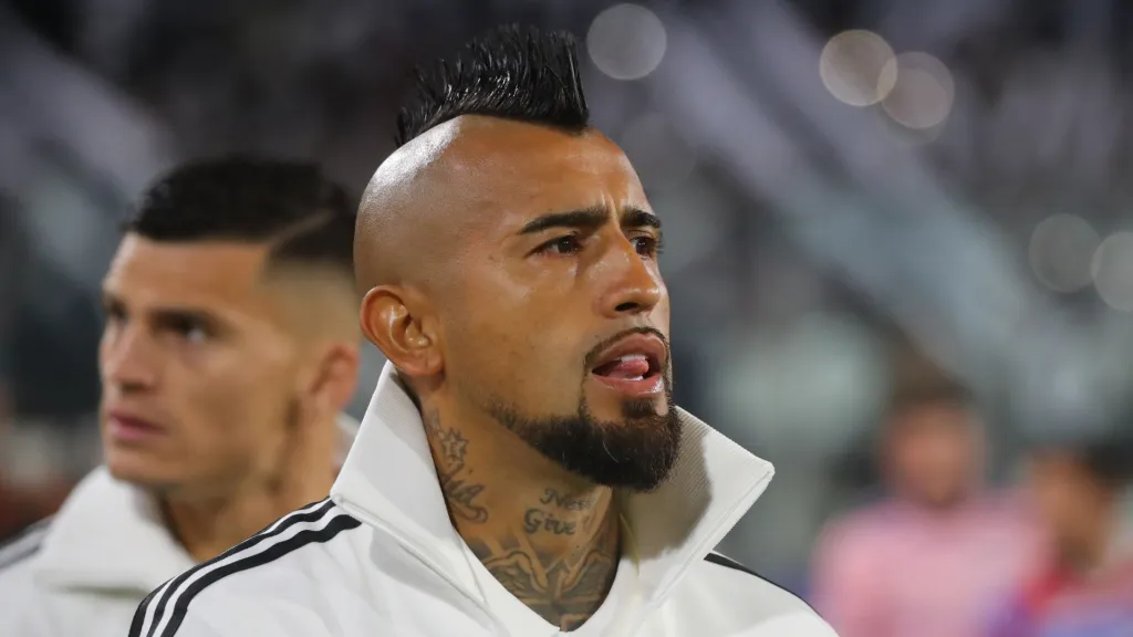 Arturo Vidal envía nuevo mensaje por las decisiones arbitrales.