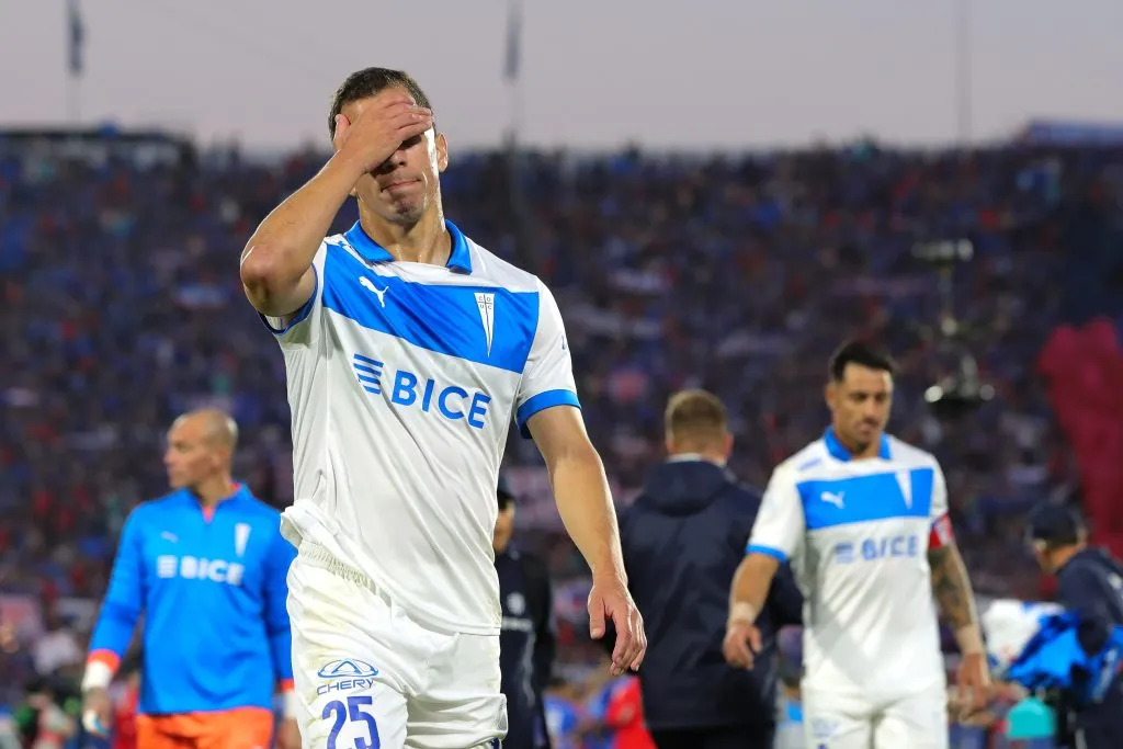Agustín Farias lleva siendo baja más de dos meses en la UC | FOTO: Felipe Zanca/Photosport