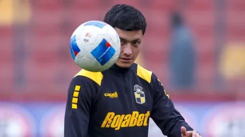 Cristián Zavala tiene nueva cláusula de salida en Colo Colo.