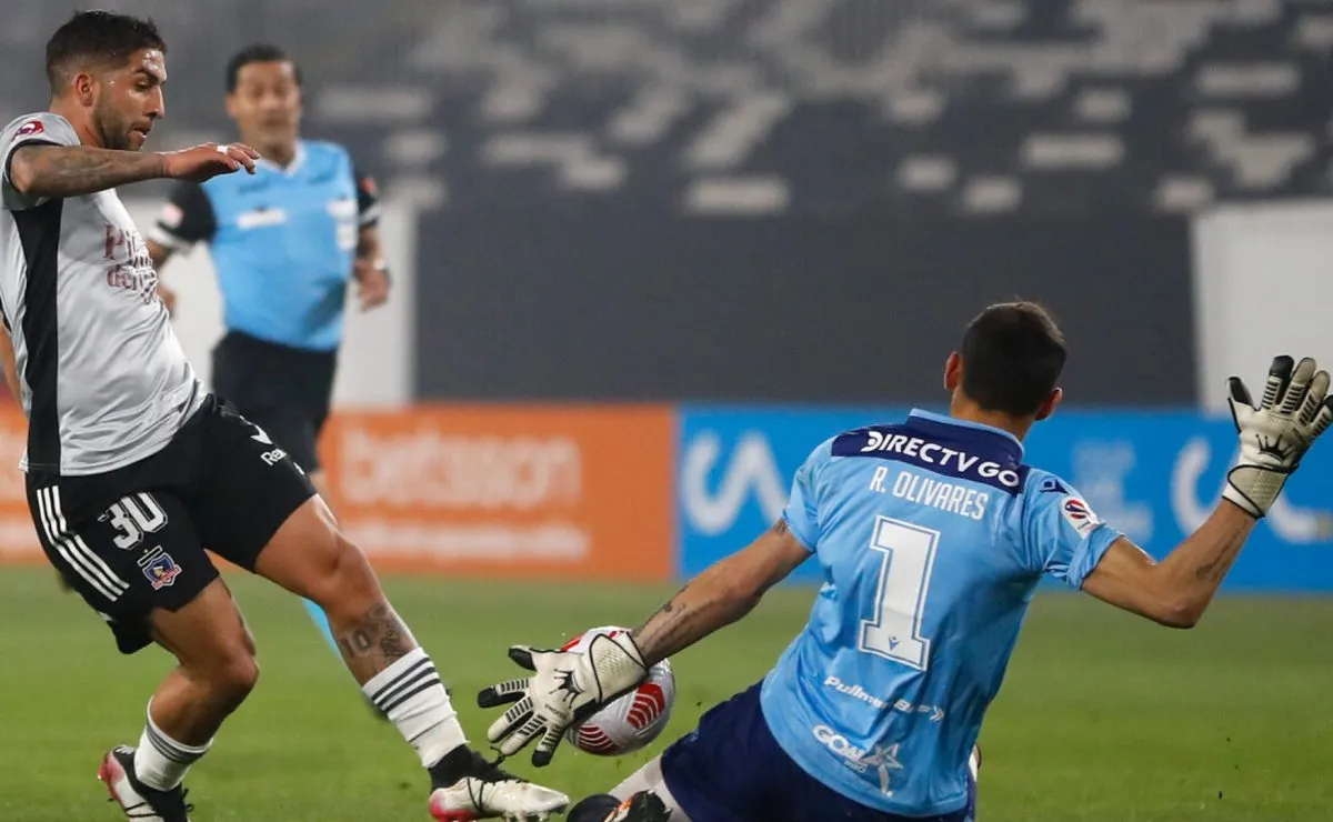 Fue formado en Colo Colo y ahora es el refuerzo bomba de Wanderers