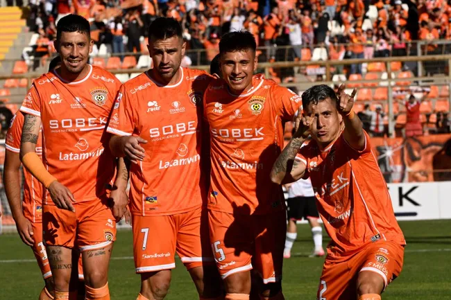 Cobreloa quiere seguir en la senda del triunfo | Foto: Photosport