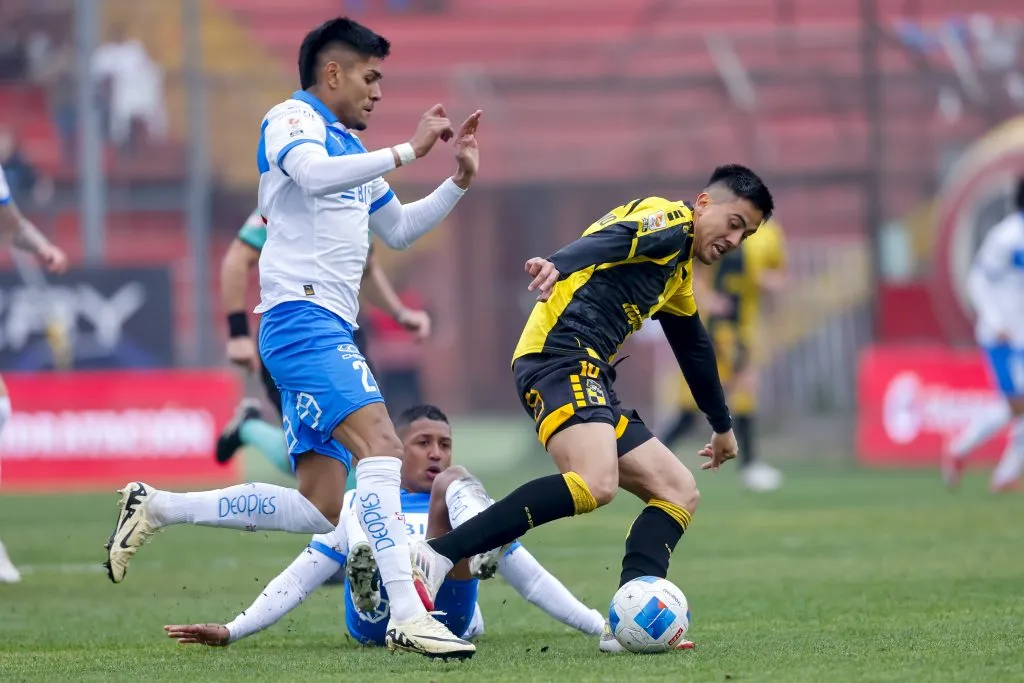 Dylan Escobar viene de ser titular ante los Piratas | FOTO: Pepe Alvujar/Photosport