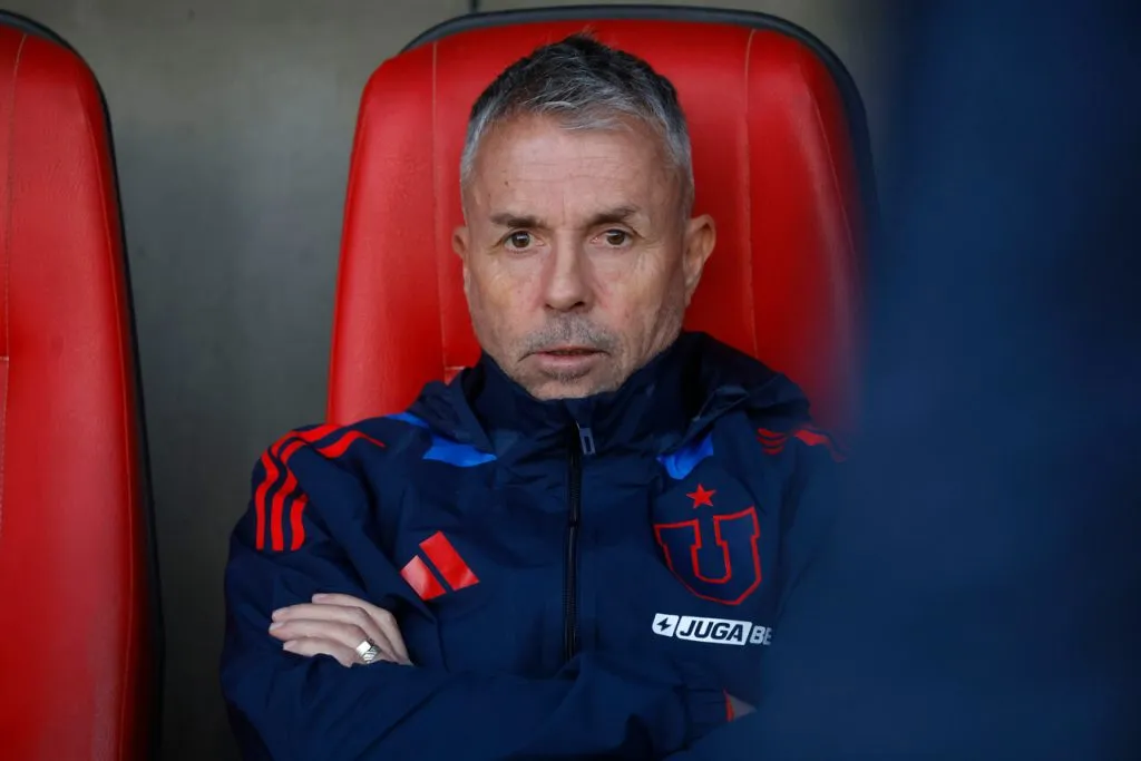 Gustavo Álvarez espera un tercer refuerzo en Universidad de Chile (Photosport).