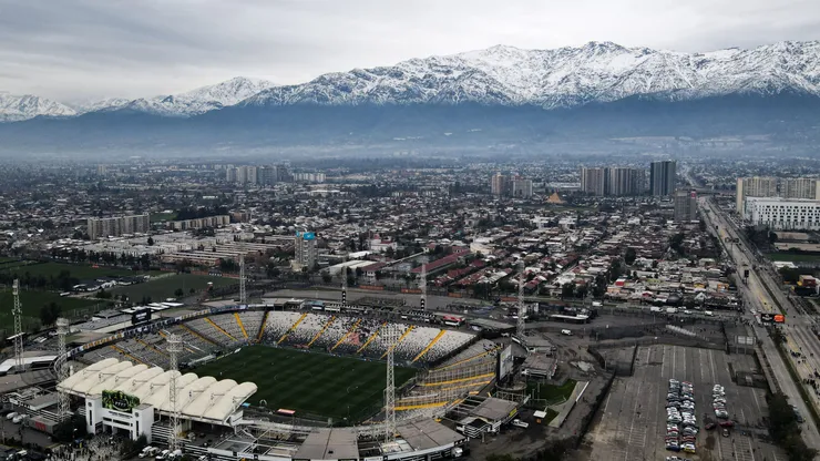 Colo Colo aún puede sorprender con un refuerzo. (Foto: Photosport)