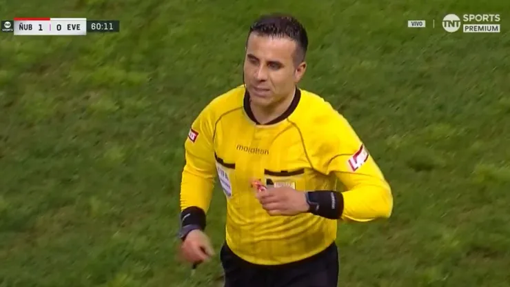 El momento que vive Piero Maza en el Ñublense vs Everton