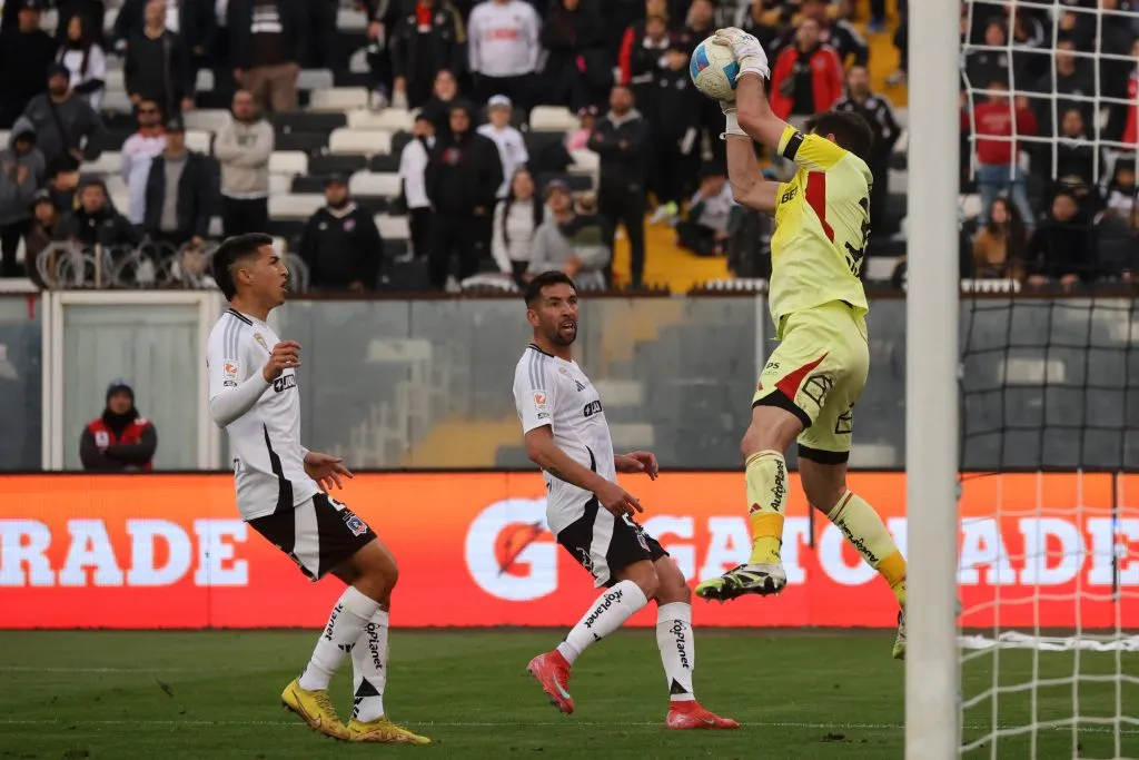 Fernando De Paul se quedó con el arco de Colo Colo. (Foto: Jonnathan Oyarzún/Photosport)
