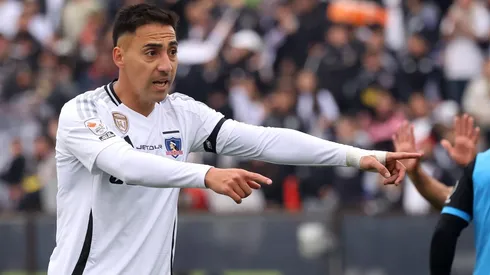 Javier Correa le da un importante dolor de cabeza a Colo Colo