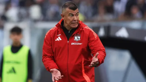 Almirón nuevamente fuera en Colo Colo.