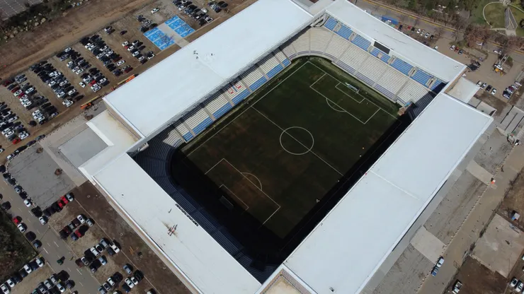 La UC no debutará este fin de semana en el Claro Arena (Photosport).