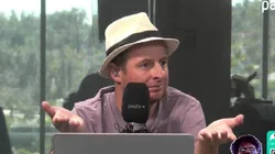 Coke Hevia sin pelos...en la lengua.