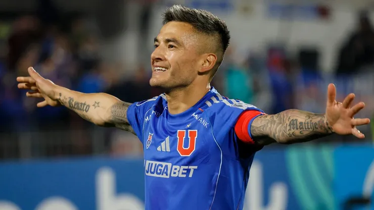 Charles Aránguiz le entrega una gran noticia a la U