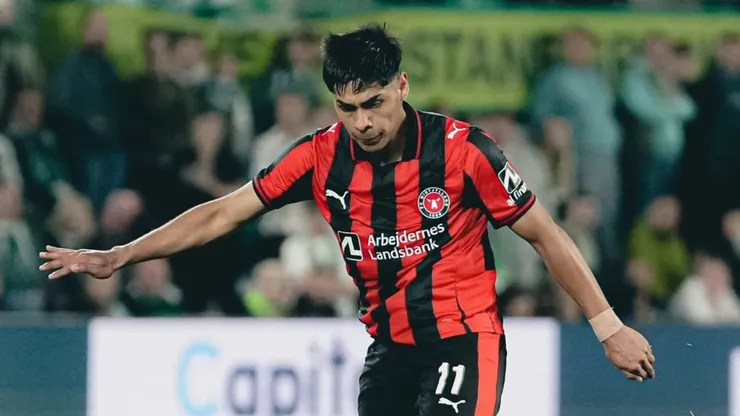 Darío Osorio está bajo la lupa de dos gigantes de Europa. (Imagen: FC Midtjylland)