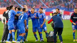 Siguen las salidas de último minuto en Universidad de Chile.