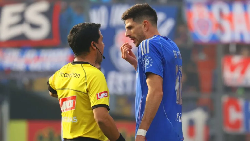 Lucas Di Yorio fue uno de los más criticados en la U (Photosport).