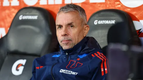 Gustavo Álvarez sigue dolido con Azul Azul (Photosport).