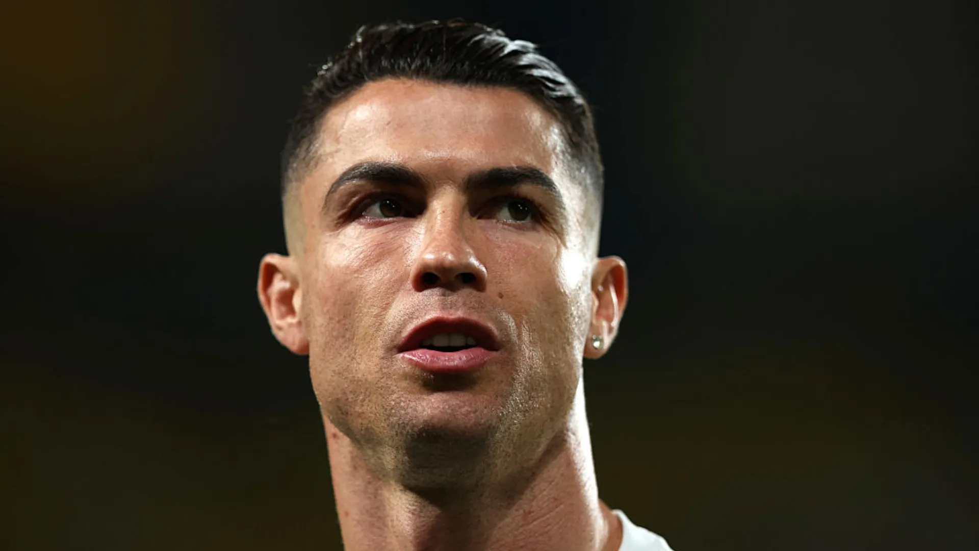 Cristiano Ronaldo entra de lleno en el mundo de las artes marciales mixtas de la mano de Ilia Topuria.