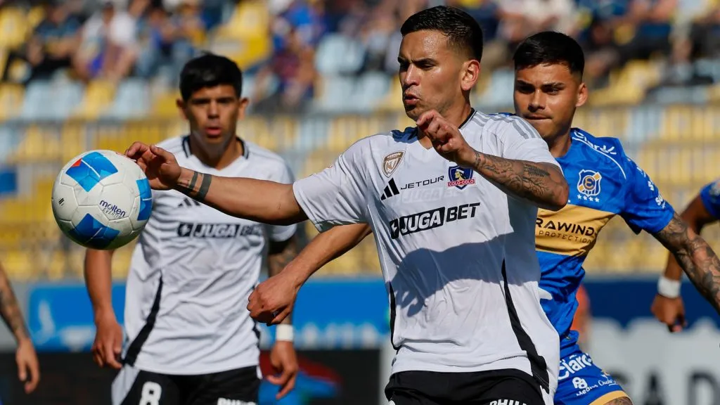 Sebastián Vegas será 
baja en el siguiente partido de Colo Colo frente a Deportes Iquique (Foto: Photosport)