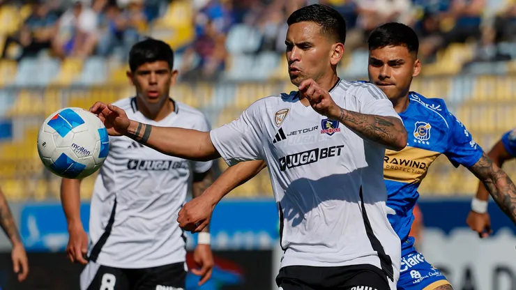 Sebastián Vegas será baja en el siguiente partido de Colo Colo frente a Deportes Iquique (Foto: Photosport)
