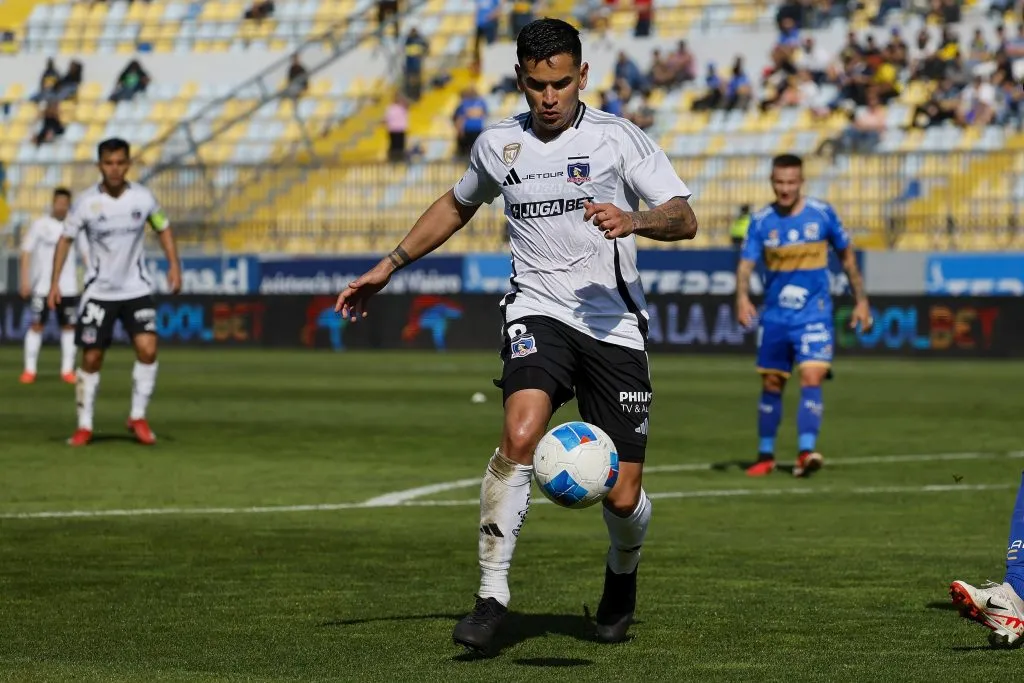 Futbol, Everton vs Colo Colo.
Fecha 19, Liga de Primera 2025.
El jugador de Colo Colo Sebastian Vegas es fotografiado durante un partido de la liga de primera contra Everton disputado en el estadio Sausalito de Vina del Mar, Chile.
10/08/2025
Andres Pina/Photosport

Football, Everton vs Colo Colo.
19th turn, 2025 First division League.
Colo Colo player Sebastian Vegas is pictured during a first division League match against Everton at the Sausalito stadium in Vina del Mar, Chile.
10/08/2025
Andres Pina/Photosport