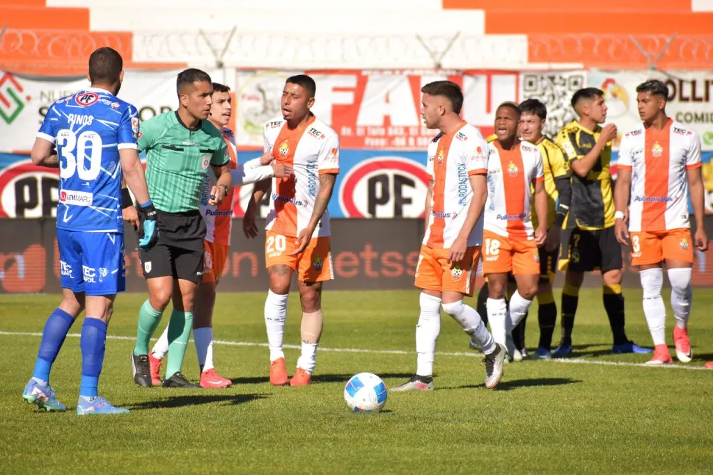 El polémico penal que se robó las miradas | Foto: Photosport