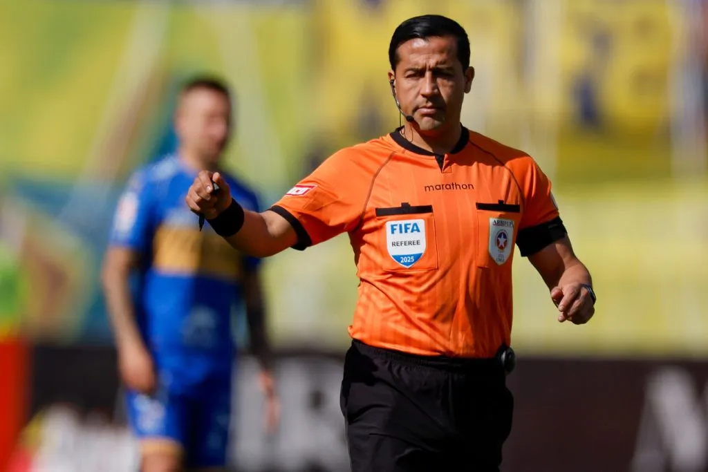 González informó los dichos de Vidal | Foto: Photosport