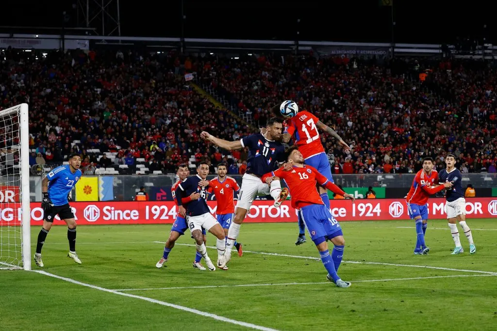 La intención de Aníbal Mosa es que La Roja dispute un partido en el Monumental (Photosport).