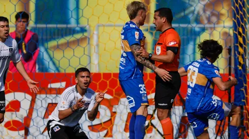 El periodista Claudio Alfaro cuestionó duramente la decisión de Felipe González y la pasividad del VAR.