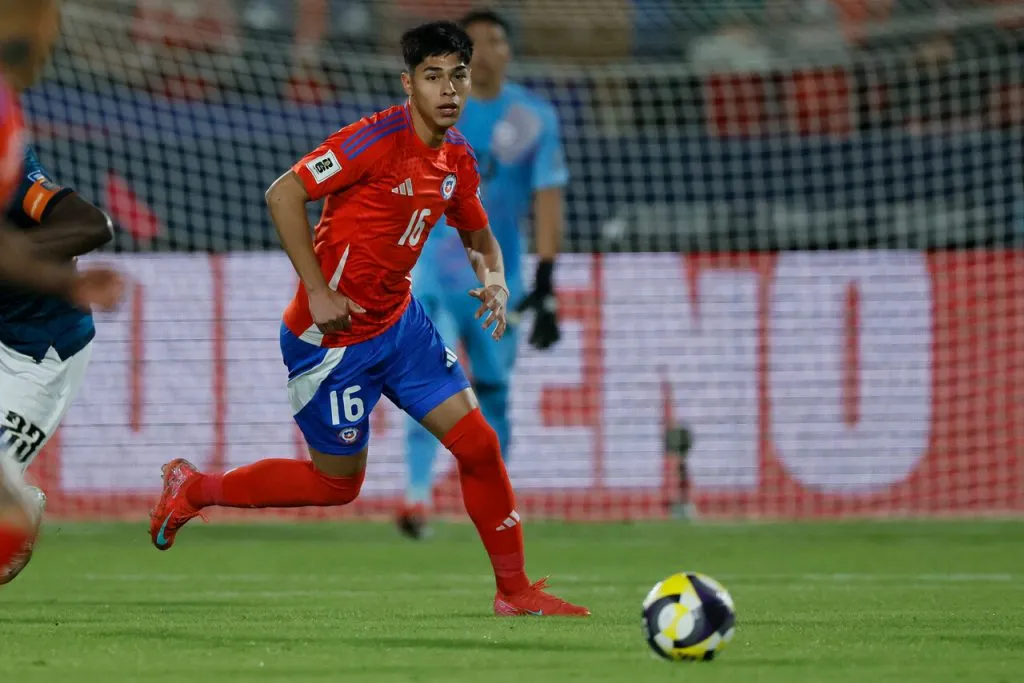 Osorio podría llegar al fútbol inglés | Foto: Photosport