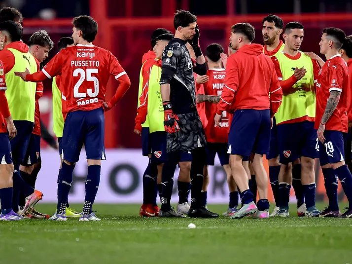 El problema que inquieta a figura de Independiente a horas del duelo con la U