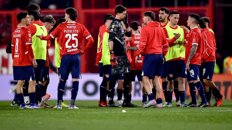 El jugador de Independiente que tendrá que jugar con un casco especial