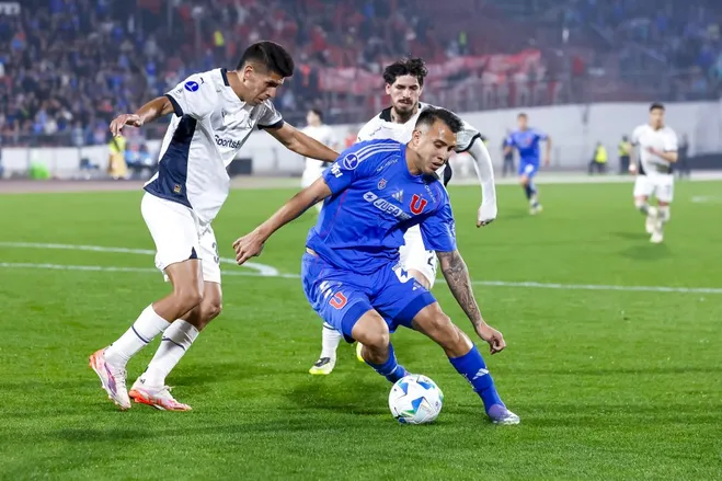 Universidad de Chile derrotó 1-0 a Independiente en la ida de octavos de final de Copa Sudamericana.
