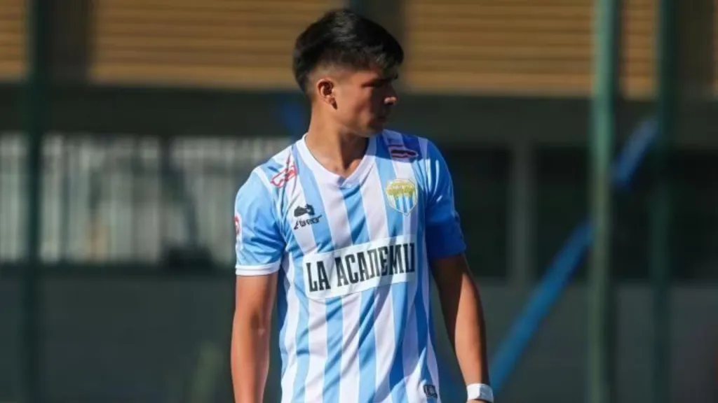 Bastián Farías no solo jugó en Universidad de Chile: también pasó por Magallanes.