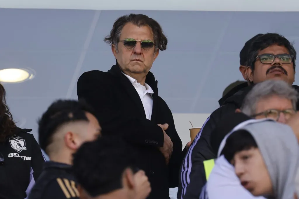 Aníbal Mosa adelanta decisiones importantes en Colo Colo. (Foto: Sebastián Cisternas/Photosport)