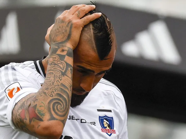 Artuuro Vidal es acusado de estafa y apropiación indebida