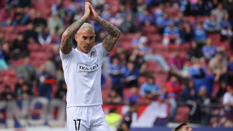 Eduardo Vargas conmueve al hincha de la U con este mensaje en redes