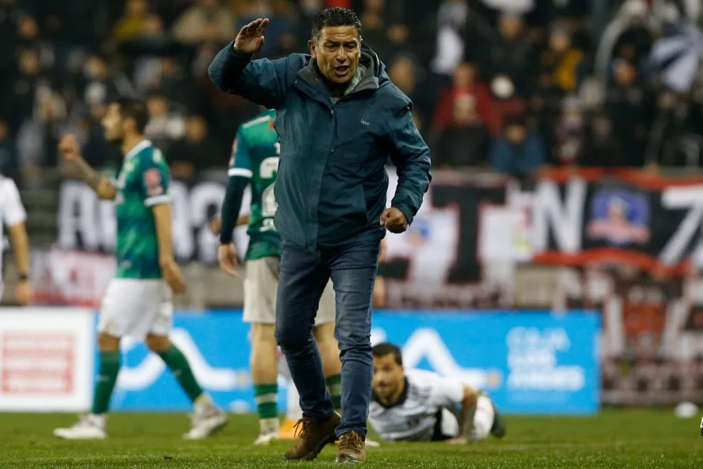 Jorge Aravena dispuesto a dirigir a Colo Colo. | Foto: Photosport