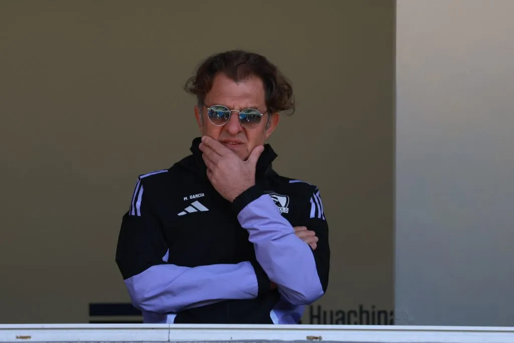 Aníbal Mosa fue duramente acusado de destruir el ambiente en Colo Colo (Photosport).