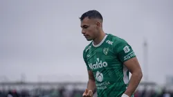Iván Morales iba a anotar un golazo... pero se lo "robaron". (Foto: Sarmiento)