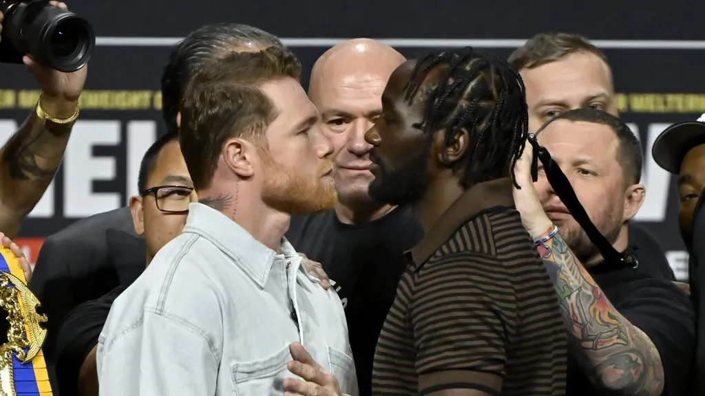 Canelo Álvarez se mide este fin de semana ante Terence Crawford (Photo by David Becker/Getty Images for Netflix)