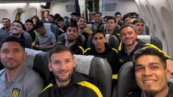 Aerolínea expuso compleja situación con plantel de Peñarol. (Foto: @oficialcap)