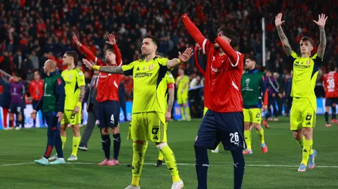 FAmoso hincha de River Plate solidariza con la barra de U de Chile.